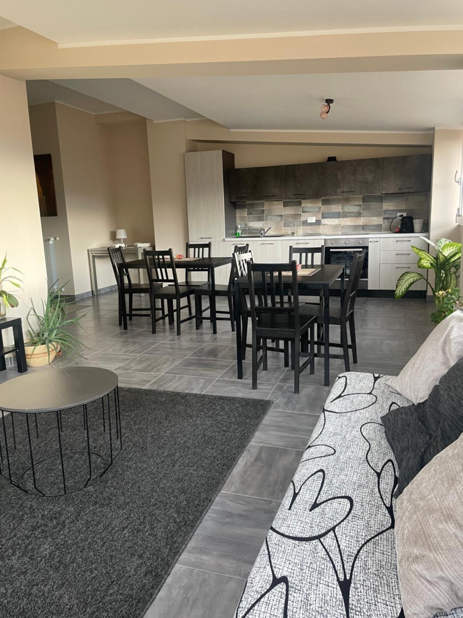 Hotel Casa Renzo LʼAquila Zewnętrze zdjęcie